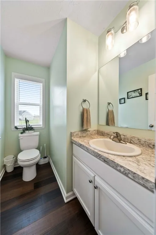 214 Blue Mountain Drive, Parma, New York 14468, Parma, New York 14468, 3 Bedrooms Bedrooms, 8 Rooms Rooms,2 BathroomsBathrooms,Residential,Closed,214 Blue Mountain Drive, Parma, New York 14468,R1608372