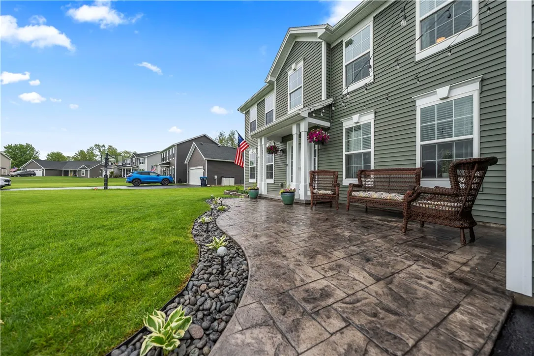 214 Blue Mountain Drive, Parma, New York 14468, Parma, New York 14468, 3 Bedrooms Bedrooms, 8 Rooms Rooms,2 BathroomsBathrooms,Residential,Closed,214 Blue Mountain Drive, Parma, New York 14468,R1608372