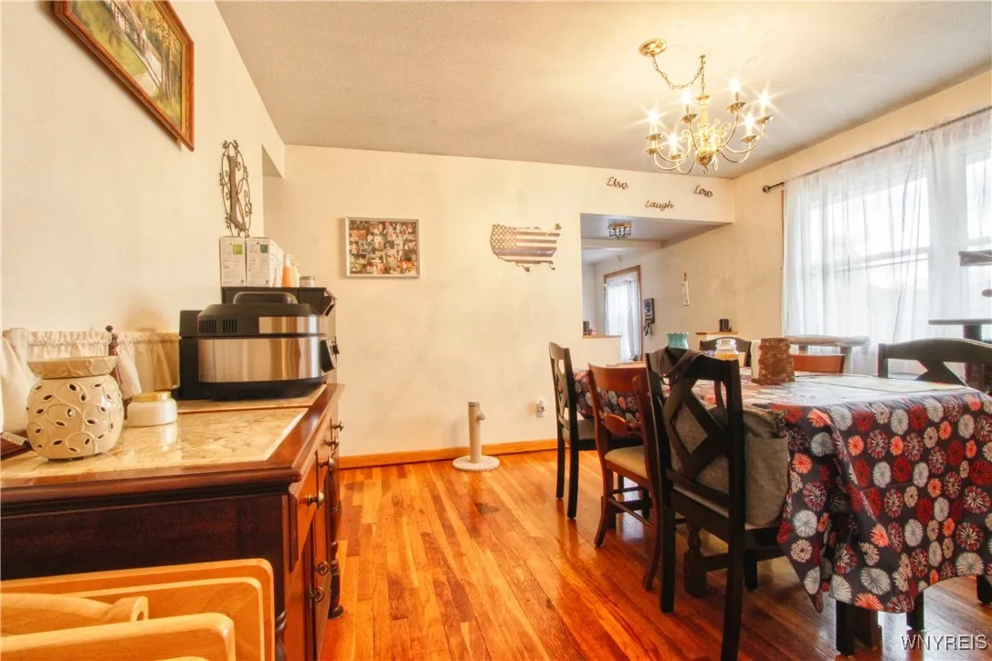 8701 Stahley Road, Clarence, New York 14051, Clarence, New York 14051, 3 Bedrooms Bedrooms, 6 Rooms Rooms,1 BathroomBathrooms,Residential Lease,For Rent,8701 Stahley Road, Clarence, New York 14051,B1609145