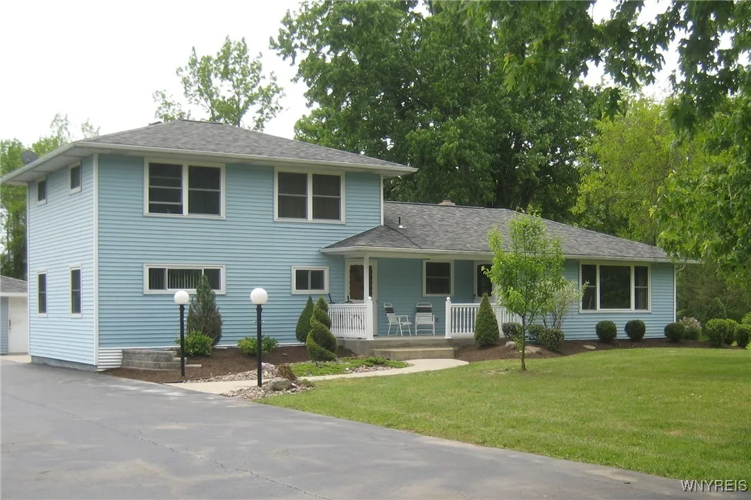 8701 Stahley Road, Clarence, New York 14051, Clarence, New York 14051, 3 Bedrooms Bedrooms, 6 Rooms Rooms,1 BathroomBathrooms,Residential Lease,For Rent,8701 Stahley Road, Clarence, New York 14051,B1609145