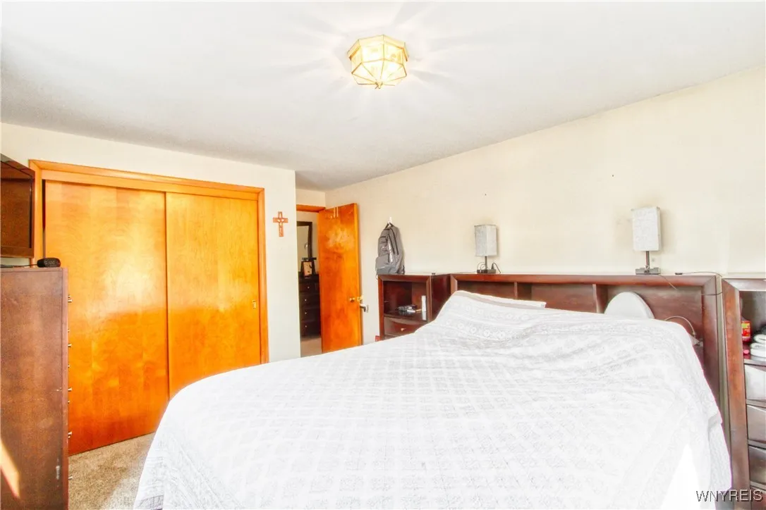 8701 Stahley Road, Clarence, New York 14051, Clarence, New York 14051, 3 Bedrooms Bedrooms, 6 Rooms Rooms,1 BathroomBathrooms,Residential Lease,For Rent,8701 Stahley Road, Clarence, New York 14051,B1609145