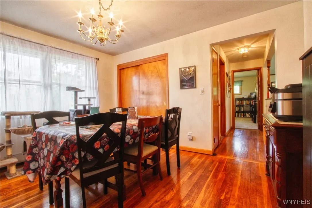 8701 Stahley Road, Clarence, New York 14051, Clarence, New York 14051, 3 Bedrooms Bedrooms, 6 Rooms Rooms,1 BathroomBathrooms,Residential Lease,For Rent,8701 Stahley Road, Clarence, New York 14051,B1609145
