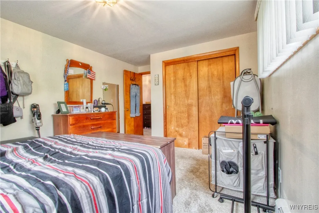 8701 Stahley Road, Clarence, New York 14051, Clarence, New York 14051, 3 Bedrooms Bedrooms, 6 Rooms Rooms,1 BathroomBathrooms,Residential Lease,For Rent,8701 Stahley Road, Clarence, New York 14051,B1609145