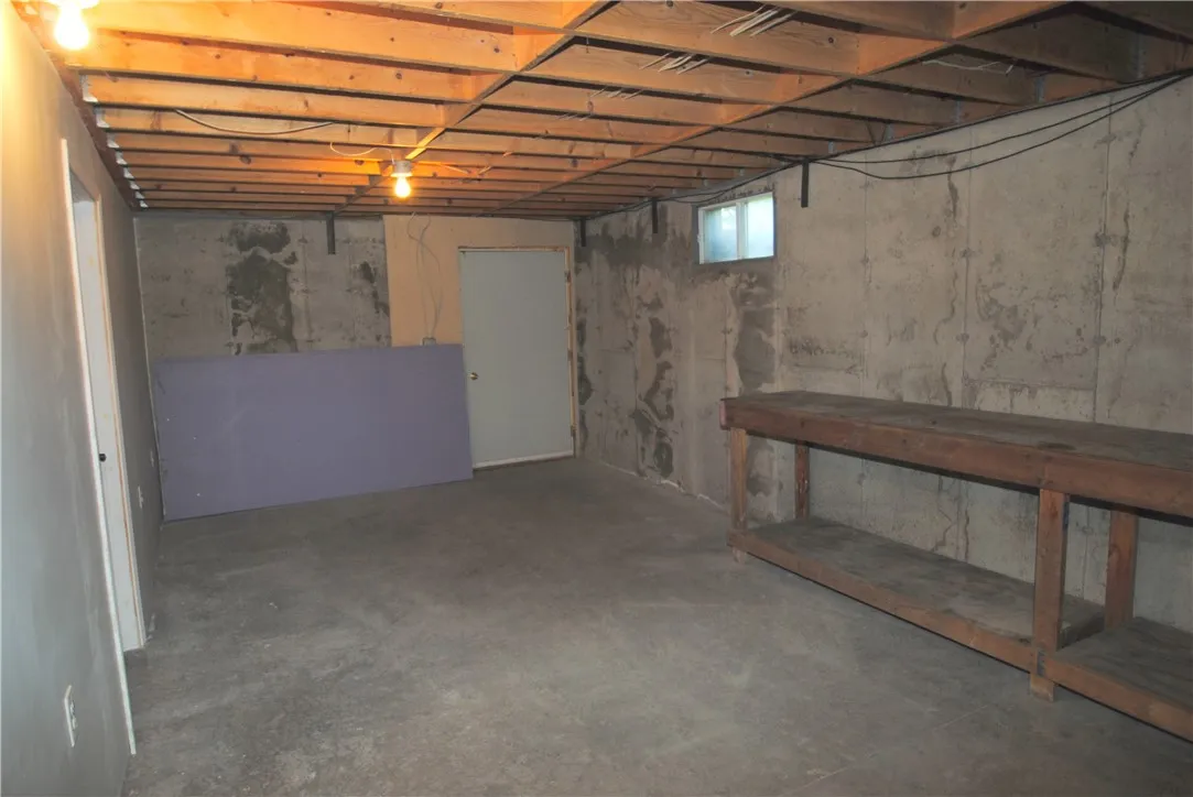 7130 Whitney Valley Road, Almond, New York 14804, Almond, New York 14804, 3 Bedrooms Bedrooms, 8 Rooms Rooms,2 BathroomsBathrooms,Residential,Closed,7130 Whitney Valley Road, Almond, New York 14804,0,R1609823