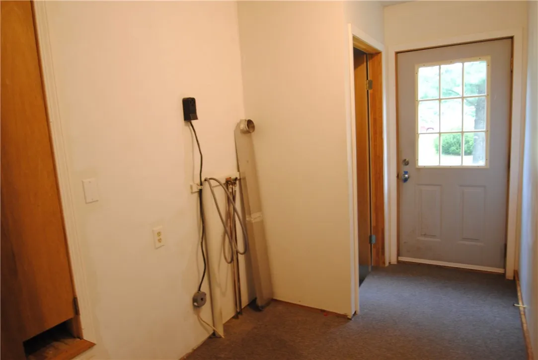 7130 Whitney Valley Road, Almond, New York 14804, Almond, New York 14804, 3 Bedrooms Bedrooms, 8 Rooms Rooms,2 BathroomsBathrooms,Residential,Closed,7130 Whitney Valley Road, Almond, New York 14804,0,R1609823