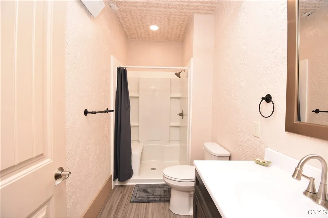 Large Bathroom