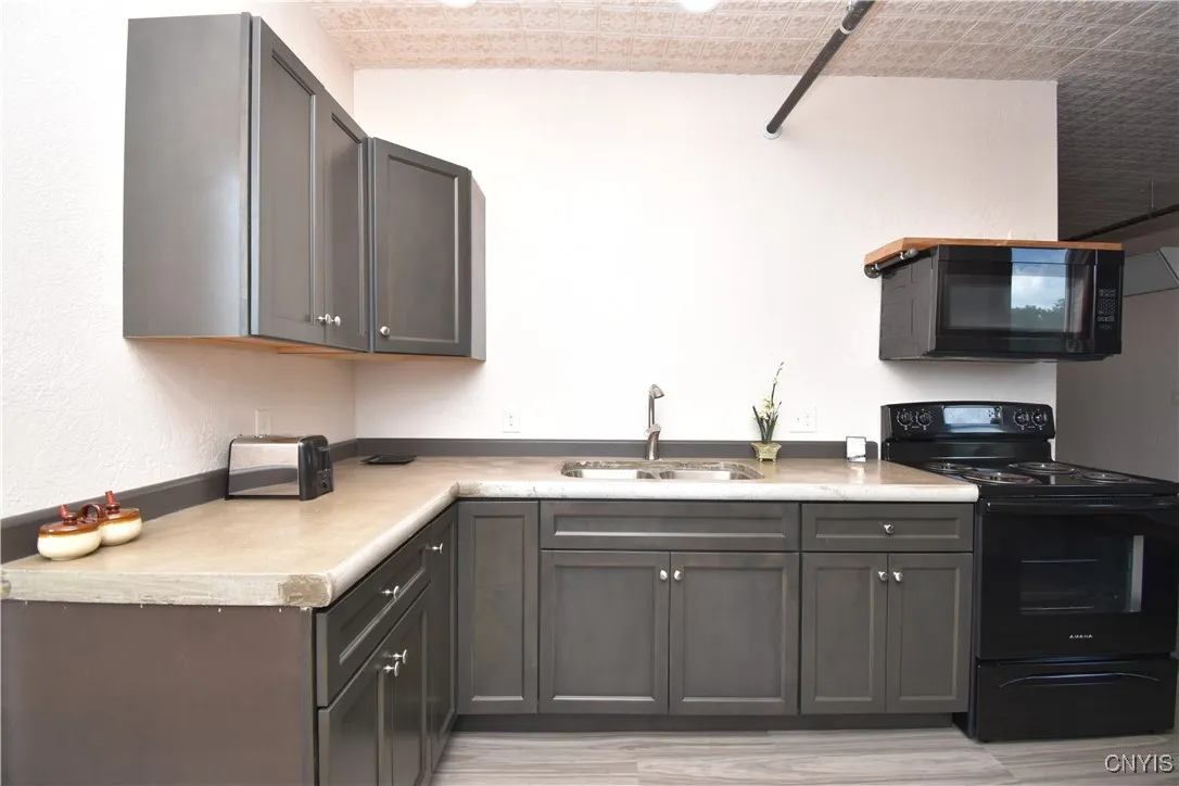 Plenty of Food Prep room