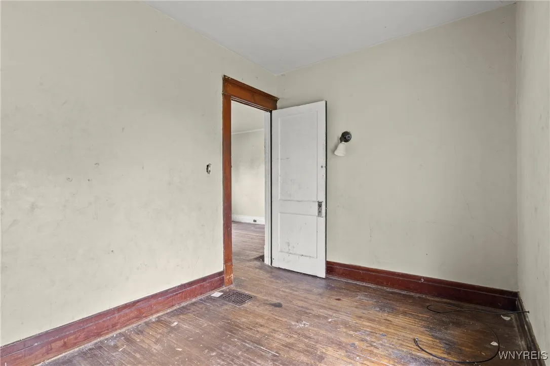 22 Bruce Street, Buffalo, New York 14214, Buffalo, New York 14214, 3 Bedrooms Bedrooms, 6 Rooms Rooms,1 BathroomBathrooms,Residential,Closed,22 Bruce Street, Buffalo, New York 14214,B1609822