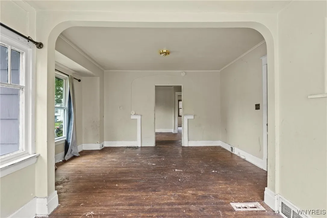 22 Bruce Street, Buffalo, New York 14214, Buffalo, New York 14214, 3 Bedrooms Bedrooms, 6 Rooms Rooms,1 BathroomBathrooms,Residential,Closed,22 Bruce Street, Buffalo, New York 14214,B1609822