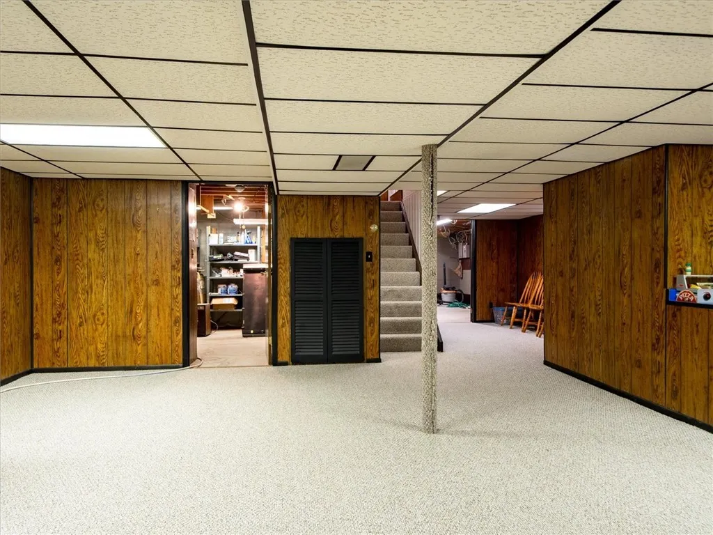 39 Sahara Dr, Gates, New York 14624, Gates, New York 14624, 4 Bedrooms Bedrooms, 7 Rooms Rooms,2 BathroomsBathrooms,Residential,Closed,39 Sahara Dr, Gates, New York 14624,R1609773