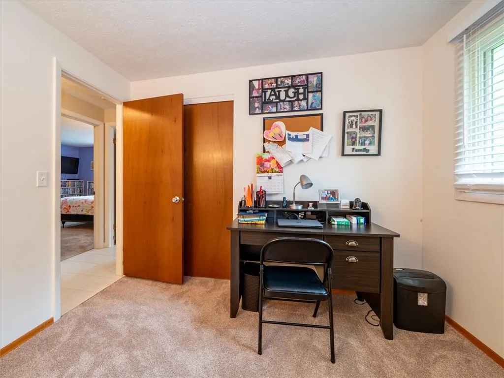 39 Sahara Dr, Gates, New York 14624, Gates, New York 14624, 4 Bedrooms Bedrooms, 7 Rooms Rooms,2 BathroomsBathrooms,Residential,Closed,39 Sahara Dr, Gates, New York 14624,R1609773