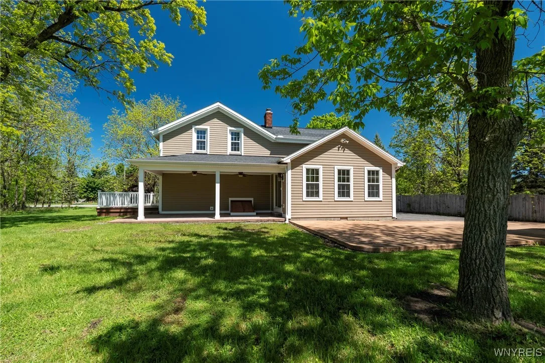 8785 Main Street, Clarence, New York 14221, Clarence, New York 14221, 3 Bedrooms Bedrooms, 7 Rooms Rooms,2 BathroomsBathrooms,Residential,Closed,8785 Main Street, Clarence, New York 14221,0,B1609845