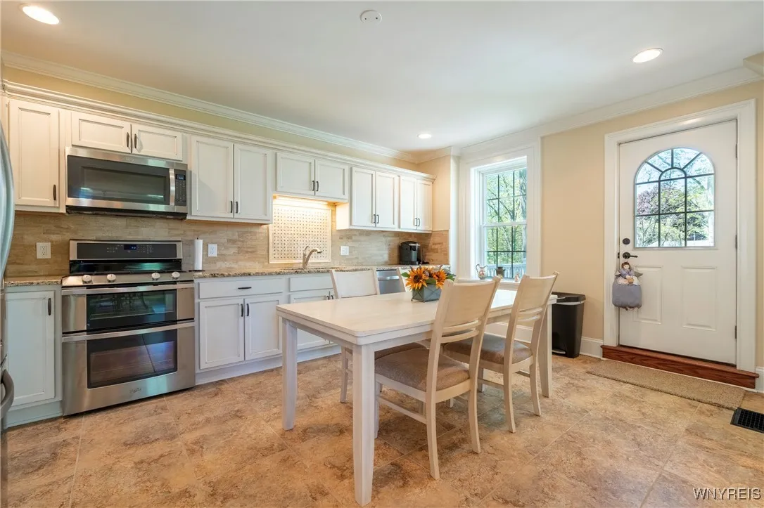 8785 Main Street, Clarence, New York 14221, Clarence, New York 14221, 3 Bedrooms Bedrooms, 7 Rooms Rooms,2 BathroomsBathrooms,Residential,Closed,8785 Main Street, Clarence, New York 14221,0,B1609845