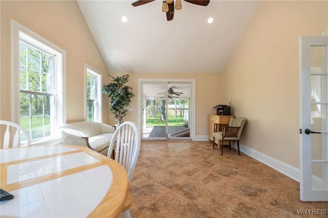 8785 Main Street, Clarence, New York 14221, Clarence, New York 14221, 3 Bedrooms Bedrooms, 7 Rooms Rooms,2 BathroomsBathrooms,Residential,Closed,8785 Main Street, Clarence, New York 14221,0,B1609845