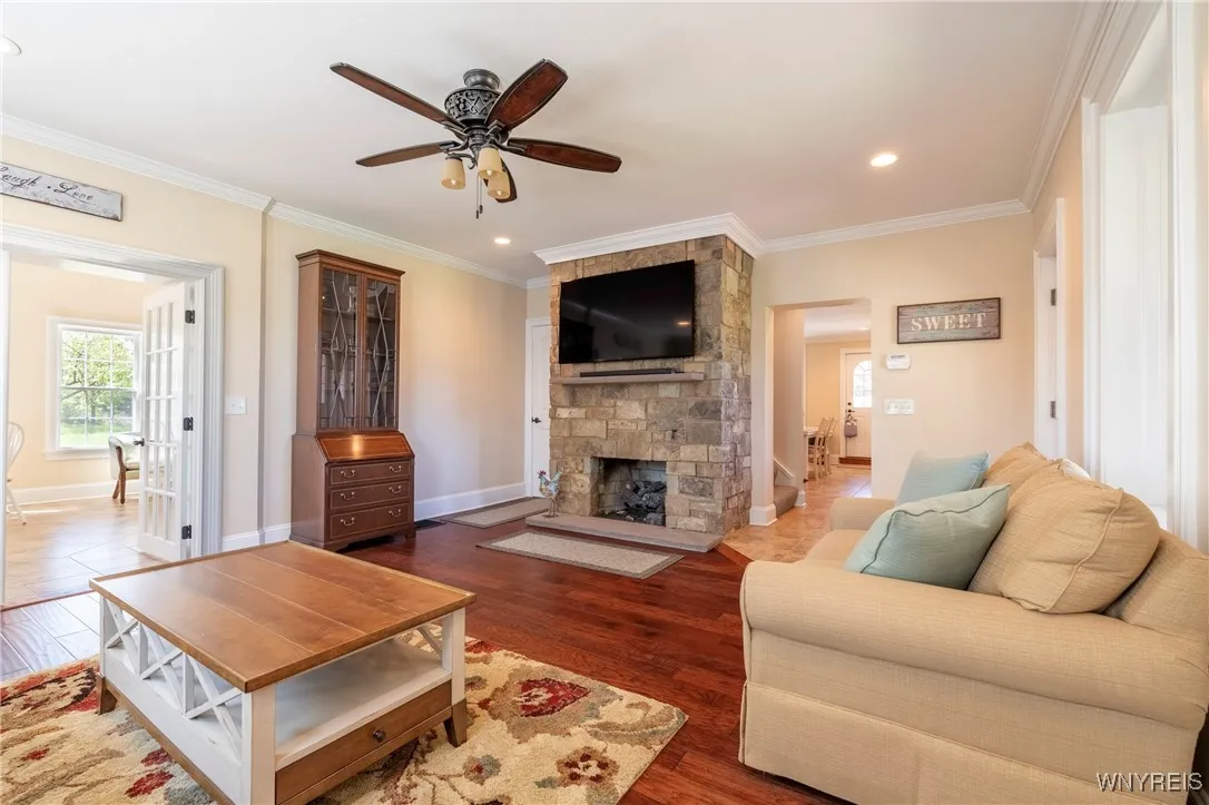 8785 Main Street, Clarence, New York 14221, Clarence, New York 14221, 3 Bedrooms Bedrooms, 7 Rooms Rooms,2 BathroomsBathrooms,Residential,Closed,8785 Main Street, Clarence, New York 14221,0,B1609845