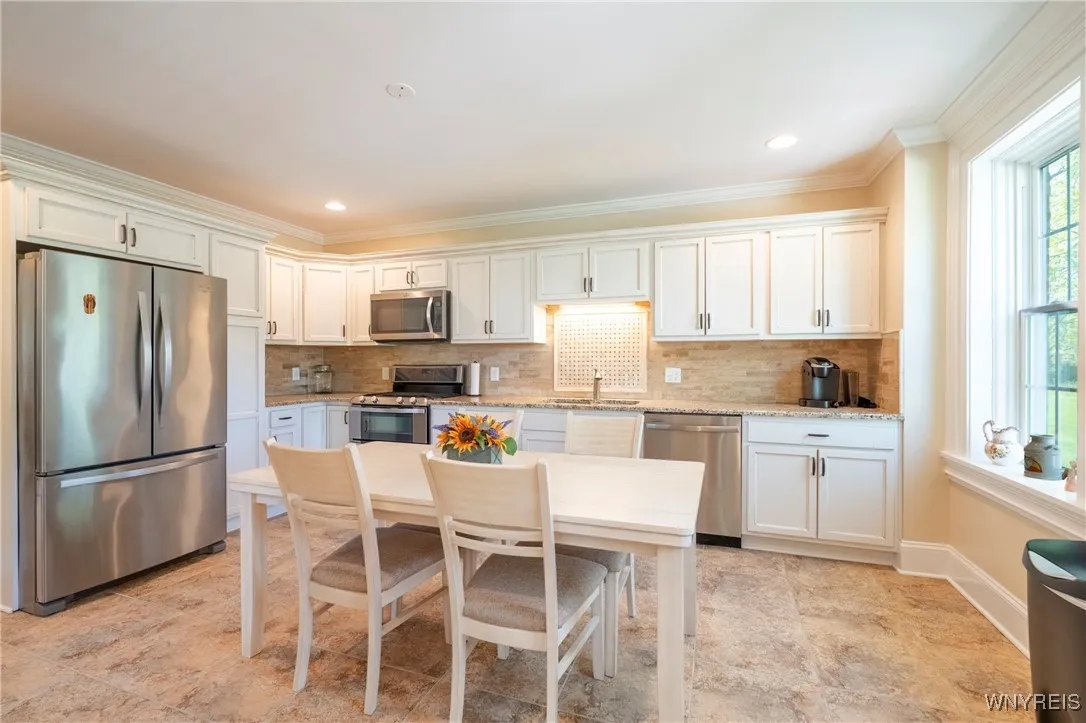 8785 Main Street, Clarence, New York 14221, Clarence, New York 14221, 3 Bedrooms Bedrooms, 7 Rooms Rooms,2 BathroomsBathrooms,Residential,Closed,8785 Main Street, Clarence, New York 14221,0,B1609845