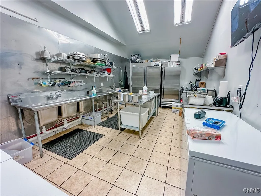 Commercial Kitchen