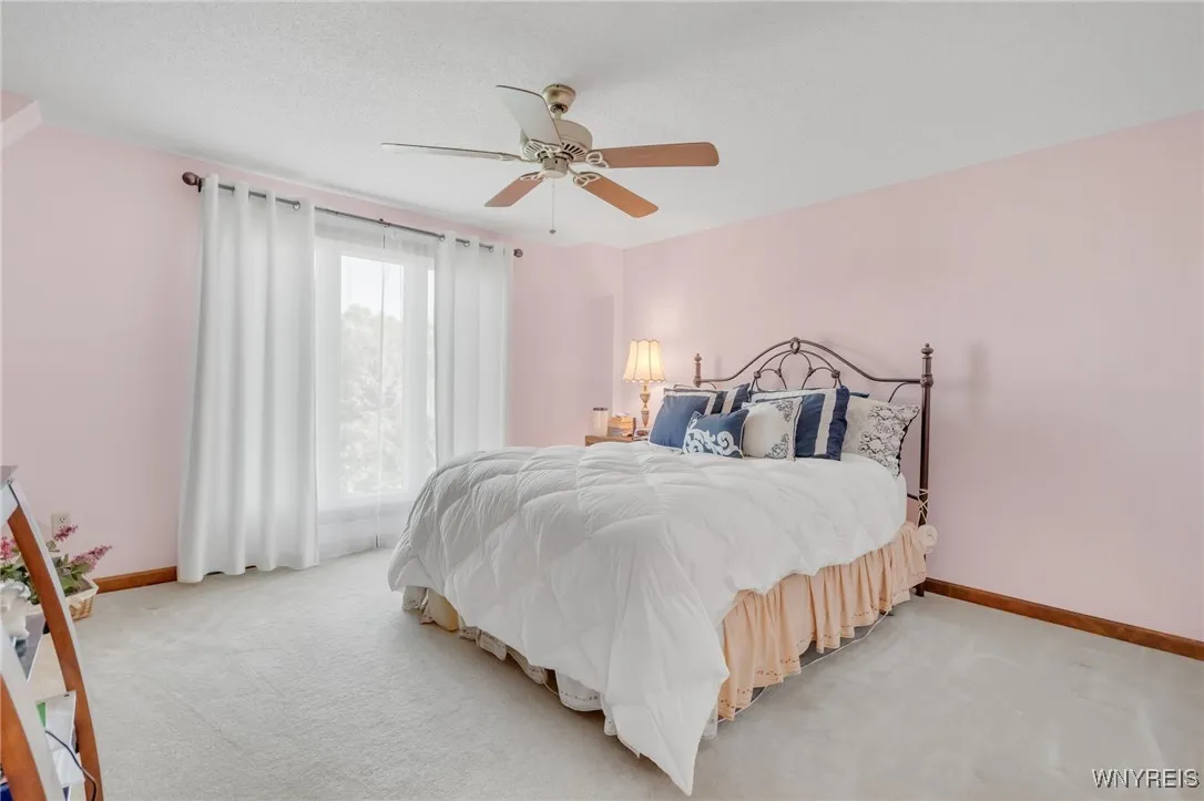 24 Bluejay Circle, Lancaster, New York 14086, Lancaster, New York 14086, 4 Bedrooms Bedrooms, 10 Rooms Rooms,2 BathroomsBathrooms,Residential,Closed,24 Bluejay Circle, Lancaster, New York 14086,0,B1609840