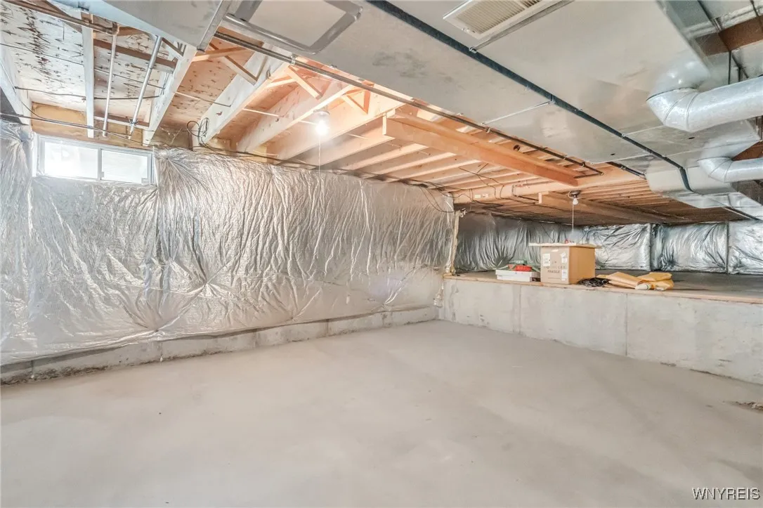 24 Bluejay Circle, Lancaster, New York 14086, Lancaster, New York 14086, 4 Bedrooms Bedrooms, 10 Rooms Rooms,2 BathroomsBathrooms,Residential,Closed,24 Bluejay Circle, Lancaster, New York 14086,0,B1609840