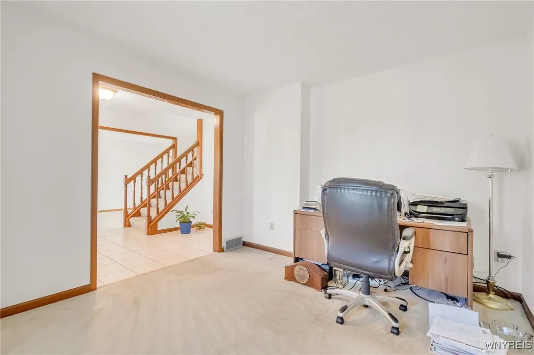 24 Bluejay Circle, Lancaster, New York 14086, Lancaster, New York 14086, 4 Bedrooms Bedrooms, 10 Rooms Rooms,2 BathroomsBathrooms,Residential,Closed,24 Bluejay Circle, Lancaster, New York 14086,0,B1609840