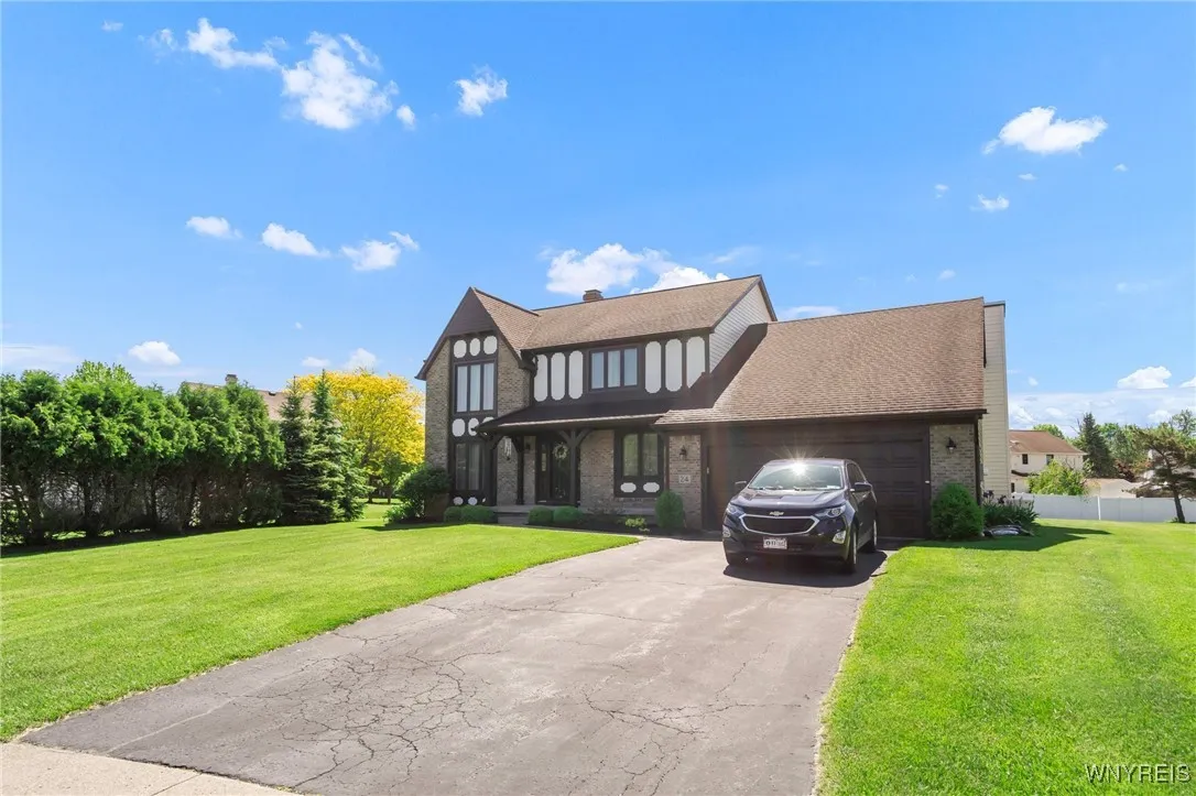 24 Bluejay Circle, Lancaster, New York 14086, Lancaster, New York 14086, 4 Bedrooms Bedrooms, 10 Rooms Rooms,2 BathroomsBathrooms,Residential,Closed,24 Bluejay Circle, Lancaster, New York 14086,0,B1609840