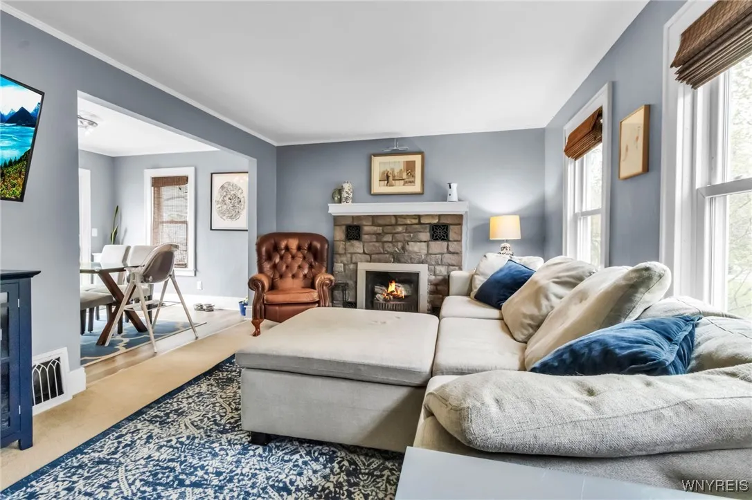 58 Linwood Avenue, Amherst, New York 14221, Amherst, New York 14221, 4 Bedrooms Bedrooms, 7 Rooms Rooms,2 BathroomsBathrooms,Residential,Closed,58 Linwood Avenue, Amherst, New York 14221,B1608909