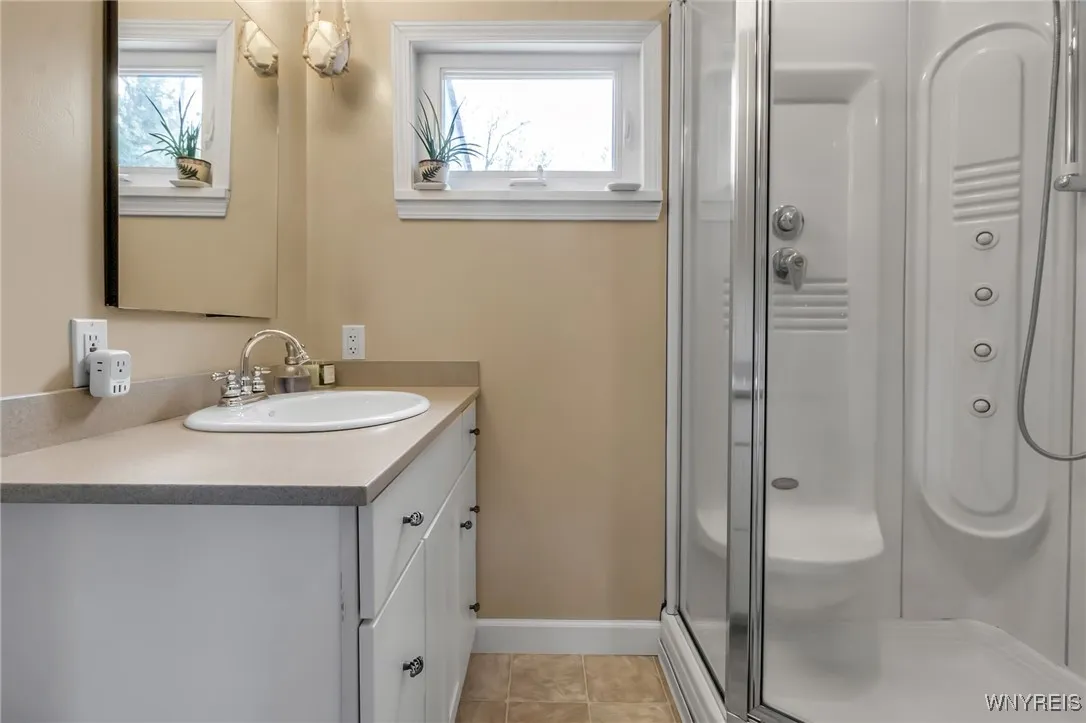 58 Linwood Avenue, Amherst, New York 14221, Amherst, New York 14221, 4 Bedrooms Bedrooms, 7 Rooms Rooms,2 BathroomsBathrooms,Residential,Closed,58 Linwood Avenue, Amherst, New York 14221,B1608909