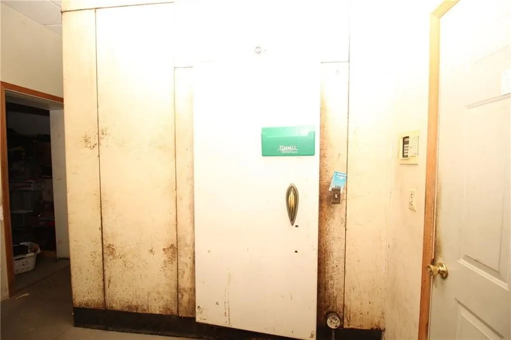 101 Main Street, Phelps, New York 14532, Phelps, New York 14532, ,Commercial Sale,For Sale,101 Main Street, Phelps, New York 14532,0,R1609836