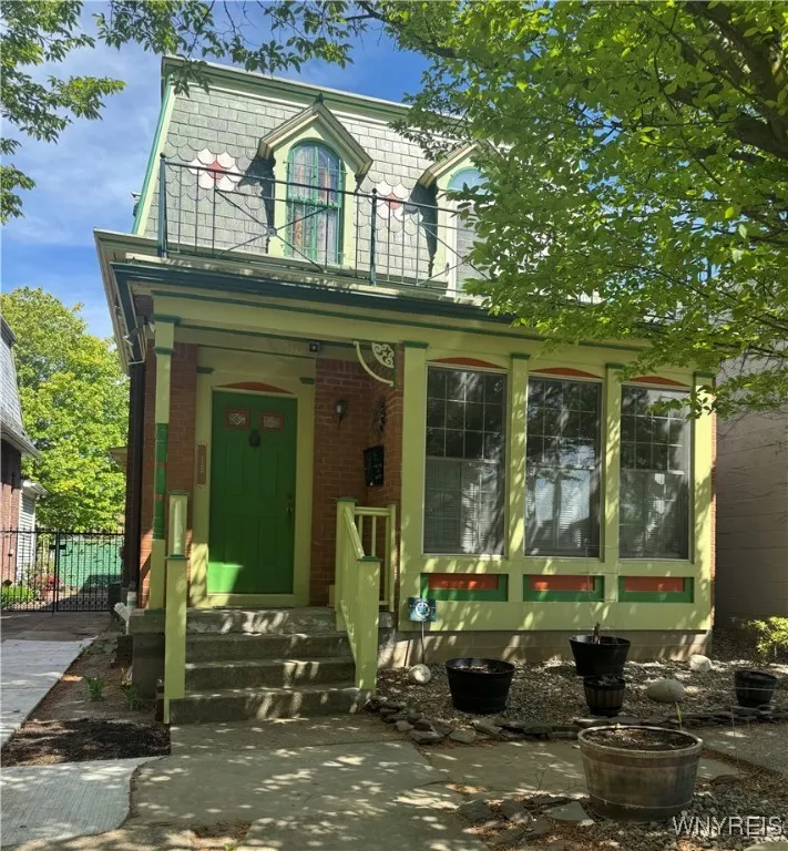 15 Saint Louis Place, Buffalo, New York 14202, Buffalo, New York 14202, 2 Bedrooms Bedrooms, 9 Rooms Rooms,2 BathroomsBathrooms,Residential,Closed,15 Saint Louis Place, Buffalo, New York 14202,0,B1609849 15 Saint Louis Place, Buffalo, New York 14202, Buffalo, New York 14202, 2 Bedrooms Bedrooms, 9 Rooms Rooms,2 BathroomsBathrooms,Residential,Closed,15 Saint Louis Place, Buffalo, New York 14202,0,B1609849