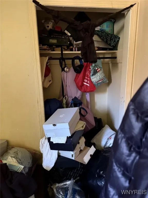 47 Brownell Street, Buffalo, New York 14212, Buffalo, New York 14212, 5 Bedrooms Bedrooms, ,2 BathroomsBathrooms,Residential,Closed,47 Brownell Street, Buffalo, New York 14212,B1609922