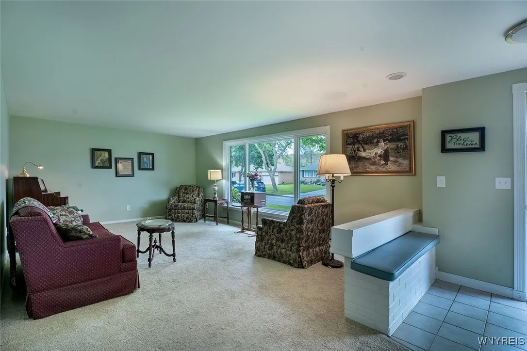 71 Coventry Road, Amherst, New York 14221, Amherst, New York 14221, 3 Bedrooms Bedrooms, 6 Rooms Rooms,2 BathroomsBathrooms,Residential,Closed,71 Coventry Road, Amherst, New York 14221,B1609769