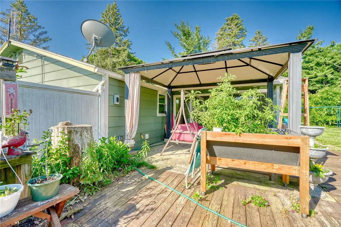 1758 Scottsville Mumford Road, Wheatland, New York, Wheatland, New York 14546, 2 Bedrooms Bedrooms, 6 Rooms Rooms,1 BathroomBathrooms,Residential,For Sale,1758 Scottsville Mumford Road, Wheatland, New York,R1610076