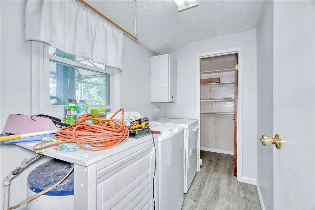 1758 Scottsville Mumford Road, Wheatland, New York, Wheatland, New York 14546, 2 Bedrooms Bedrooms, 6 Rooms Rooms,1 BathroomBathrooms,Residential,For Sale,1758 Scottsville Mumford Road, Wheatland, New York,R1610076