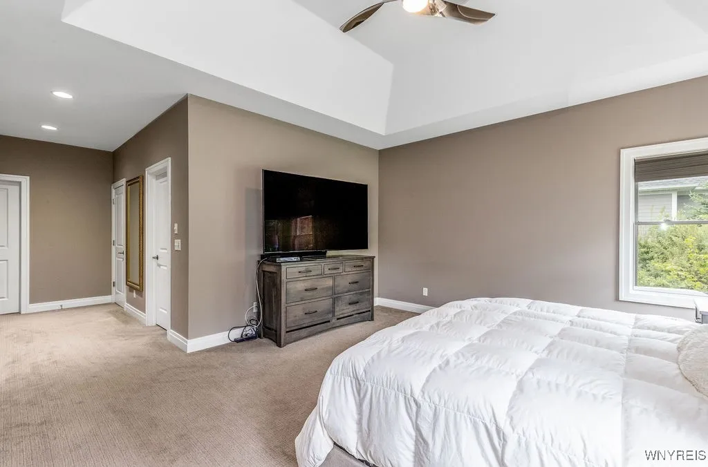 7395 Jewett Holmwood Road, Orchard Park, New York, Orchard Park, New York 14127, 3 Bedrooms Bedrooms, 6 Rooms Rooms,2 BathroomsBathrooms,Residential,Closed,7395 Jewett Holmwood Road, Orchard Park, New York ,B1609899
