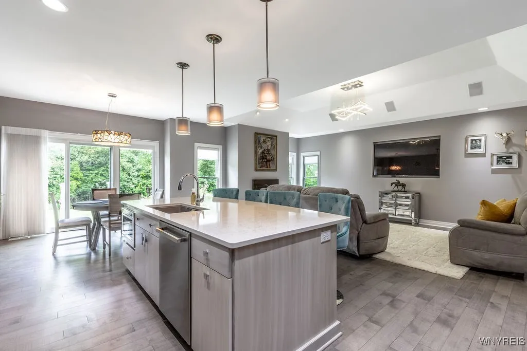 7395 Jewett Holmwood Road, Orchard Park, New York, Orchard Park, New York 14127, 3 Bedrooms Bedrooms, 6 Rooms Rooms,2 BathroomsBathrooms,Residential,Closed,7395 Jewett Holmwood Road, Orchard Park, New York ,B1609899