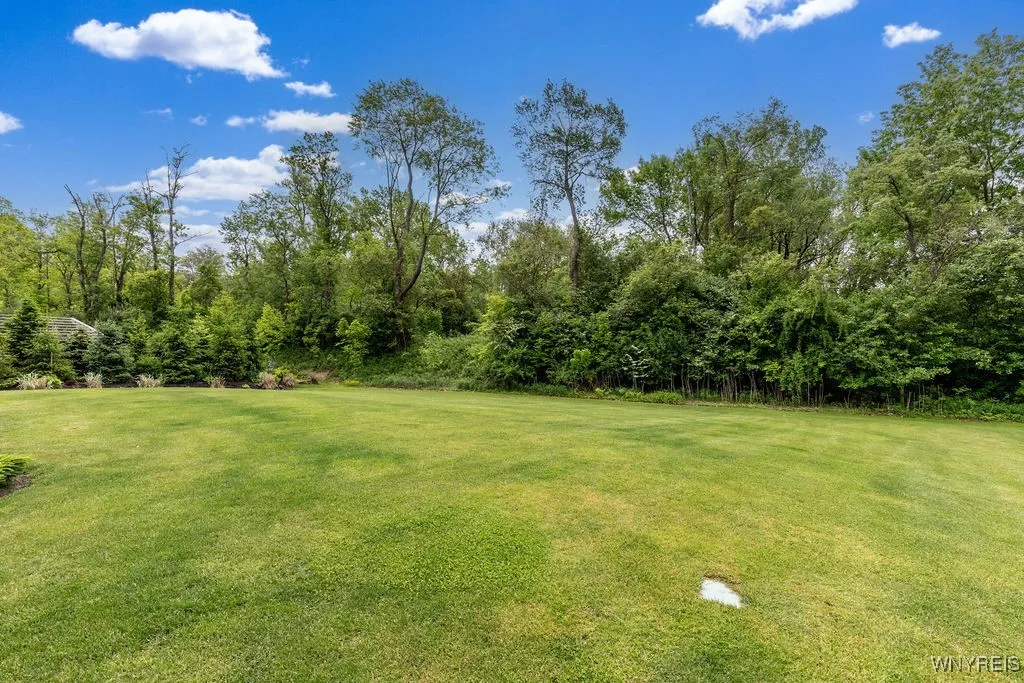 7395 Jewett Holmwood Road, Orchard Park, New York, Orchard Park, New York 14127, 3 Bedrooms Bedrooms, 6 Rooms Rooms,2 BathroomsBathrooms,Residential,Closed,7395 Jewett Holmwood Road, Orchard Park, New York ,B1609899