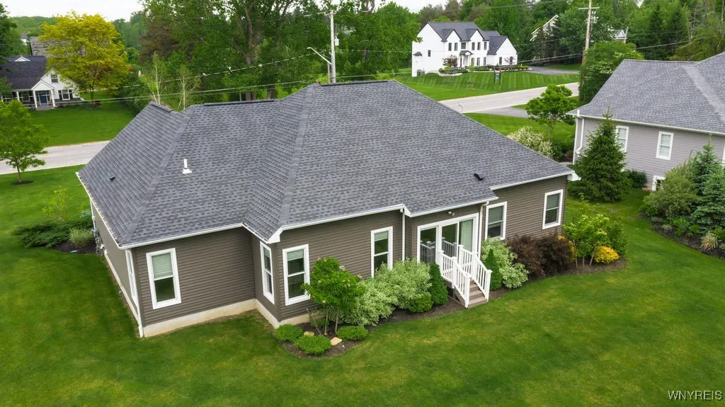 7395 Jewett Holmwood Road, Orchard Park, New York, Orchard Park, New York 14127, 3 Bedrooms Bedrooms, 6 Rooms Rooms,2 BathroomsBathrooms,Residential,Closed,7395 Jewett Holmwood Road, Orchard Park, New York ,B1609899