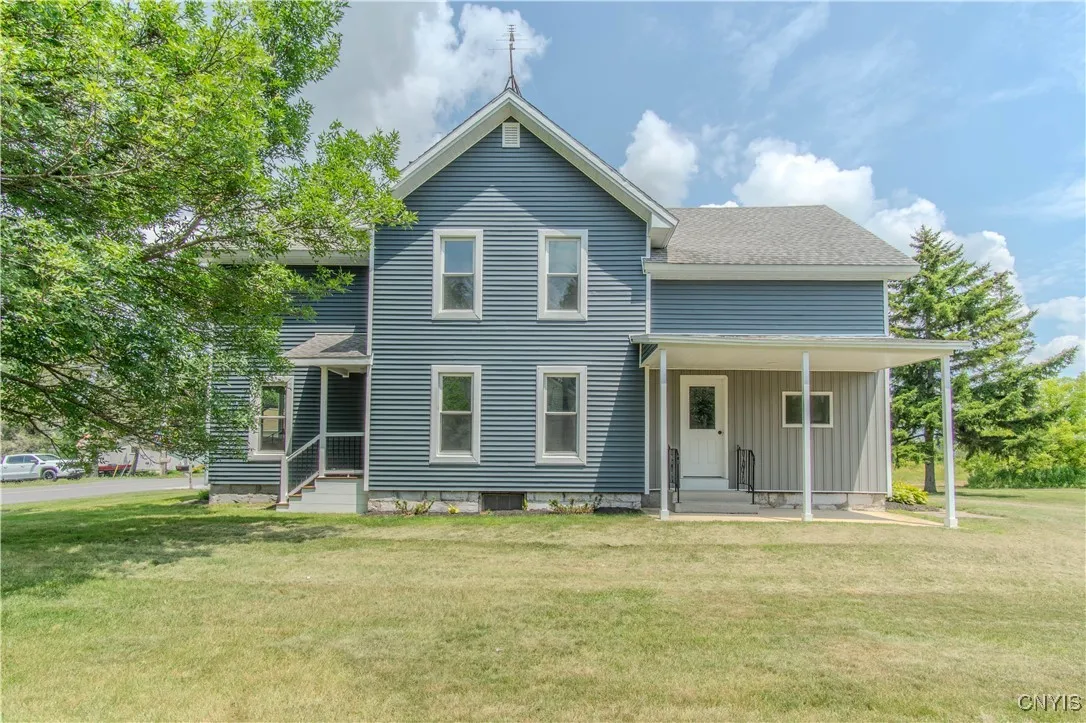 8766 North Main Street, Le Ray, New York 13637, Le Ray, New York 13637, 4 Bedrooms Bedrooms, 7 Rooms Rooms,2 BathroomsBathrooms,Residential,Closed,8766 North Main Street, Le Ray, New York 13637,0,S1609981