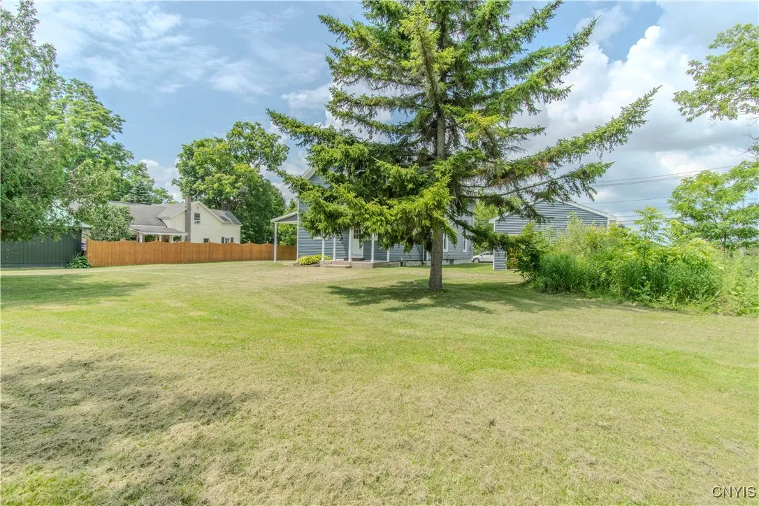 8766 North Main Street, Le Ray, New York 13637, Le Ray, New York 13637, 4 Bedrooms Bedrooms, 7 Rooms Rooms,2 BathroomsBathrooms,Residential,Closed,8766 North Main Street, Le Ray, New York 13637,0,S1609981