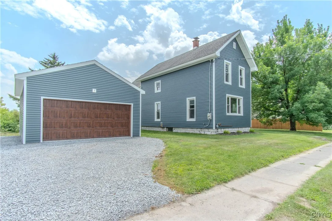 8766 North Main Street, Le Ray, New York 13637, Le Ray, New York 13637, 4 Bedrooms Bedrooms, 7 Rooms Rooms,2 BathroomsBathrooms,Residential,Closed,8766 North Main Street, Le Ray, New York 13637,0,S1609981