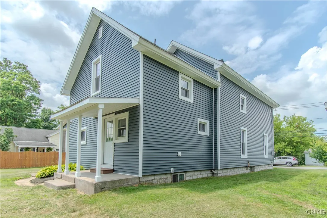 8766 North Main Street, Le Ray, New York 13637, Le Ray, New York 13637, 4 Bedrooms Bedrooms, 7 Rooms Rooms,2 BathroomsBathrooms,Residential,Closed,8766 North Main Street, Le Ray, New York 13637,0,S1609981