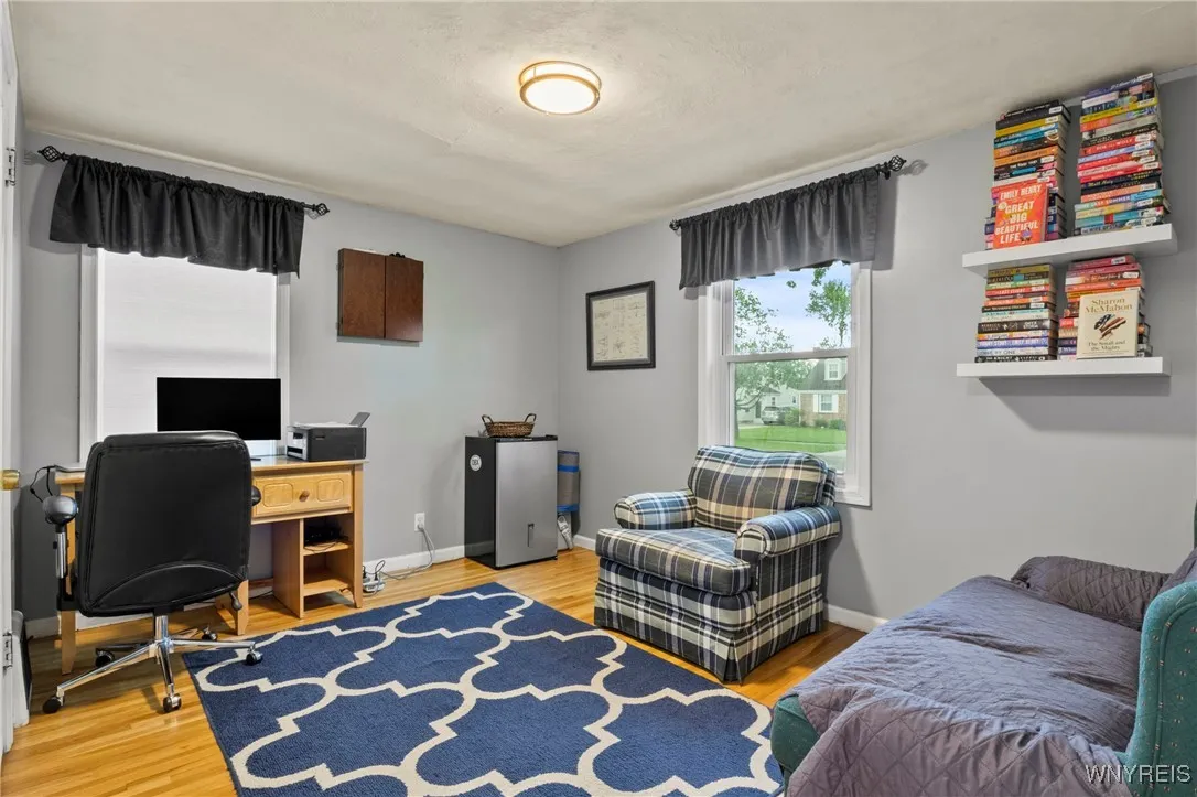 1587 Parker Boulevard, Tonawanda-town, New York 14, Tonawanda, New York 14150, 3 Bedrooms Bedrooms, 6 Rooms Rooms,1 BathroomBathrooms,Residential,Closed,1587 Parker Boulevard, Tonawanda-town, New York 14,B1609451