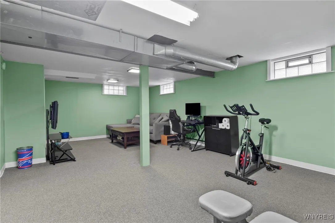1587 Parker Boulevard, Tonawanda-town, New York 14, Tonawanda, New York 14150, 3 Bedrooms Bedrooms, 6 Rooms Rooms,1 BathroomBathrooms,Residential,Closed,1587 Parker Boulevard, Tonawanda-town, New York 14,B1609451
