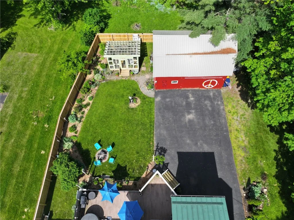 6207 Knickerbocker Road, Ontario, New York 14519, Ontario, New York 14519, 4 Bedrooms Bedrooms, 8 Rooms Rooms,1 BathroomBathrooms,Residential,Closed,6207 Knickerbocker Road, Ontario, New York 14519,R1609788