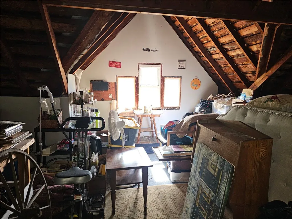 6207 Knickerbocker Road, Ontario, New York 14519, Ontario, New York 14519, 4 Bedrooms Bedrooms, 8 Rooms Rooms,1 BathroomBathrooms,Residential,Closed,6207 Knickerbocker Road, Ontario, New York 14519,R1609788