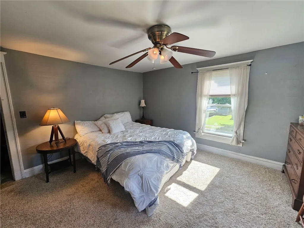 6207 Knickerbocker Road, Ontario, New York 14519, Ontario, New York 14519, 4 Bedrooms Bedrooms, 8 Rooms Rooms,1 BathroomBathrooms,Residential,Closed,6207 Knickerbocker Road, Ontario, New York 14519,R1609788