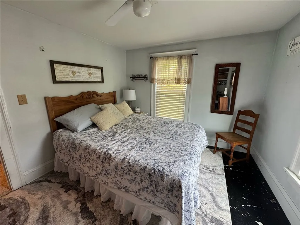 6207 Knickerbocker Road, Ontario, New York 14519, Ontario, New York 14519, 4 Bedrooms Bedrooms, 8 Rooms Rooms,1 BathroomBathrooms,Residential,Closed,6207 Knickerbocker Road, Ontario, New York 14519,R1609788