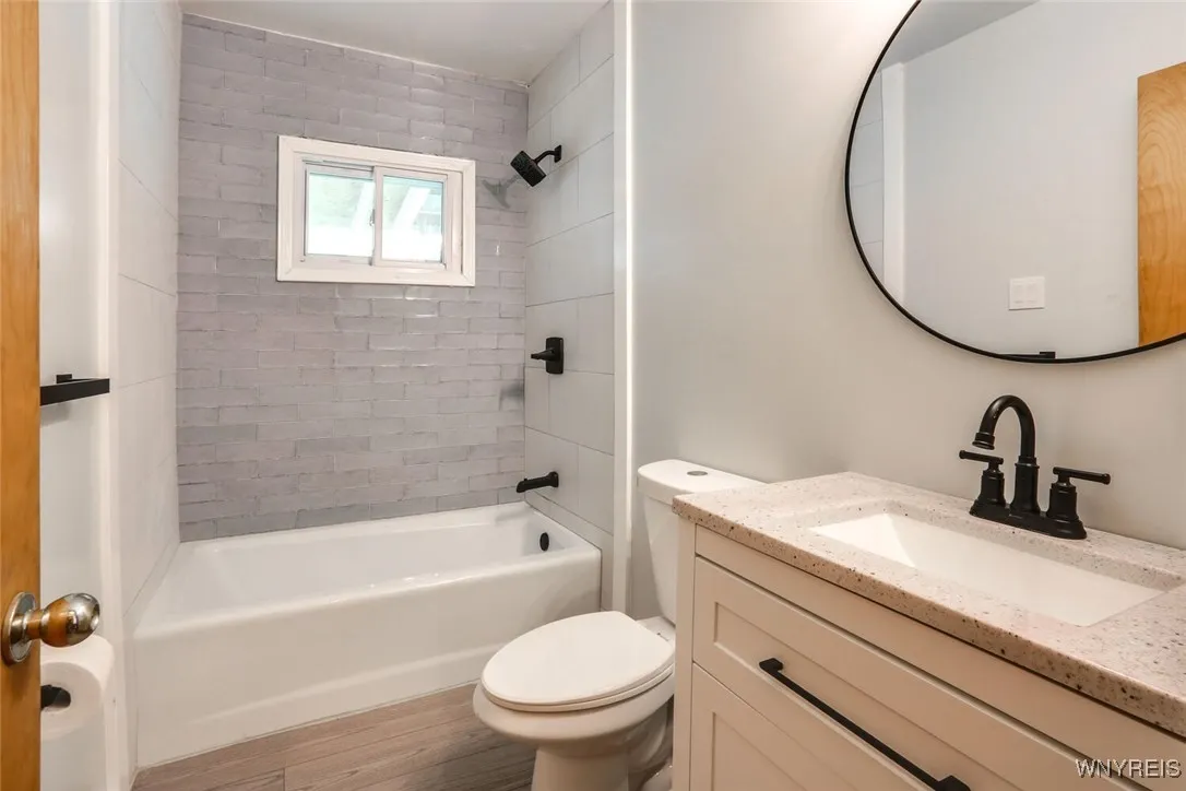 3631 Bonnie Lane, Hamburg, New York 14075, Hamburg, New York 14075, 3 Bedrooms Bedrooms, 10 Rooms Rooms,2 BathroomsBathrooms,Residential,Closed,3631 Bonnie Lane, Hamburg, New York 14075,0,B1606382
