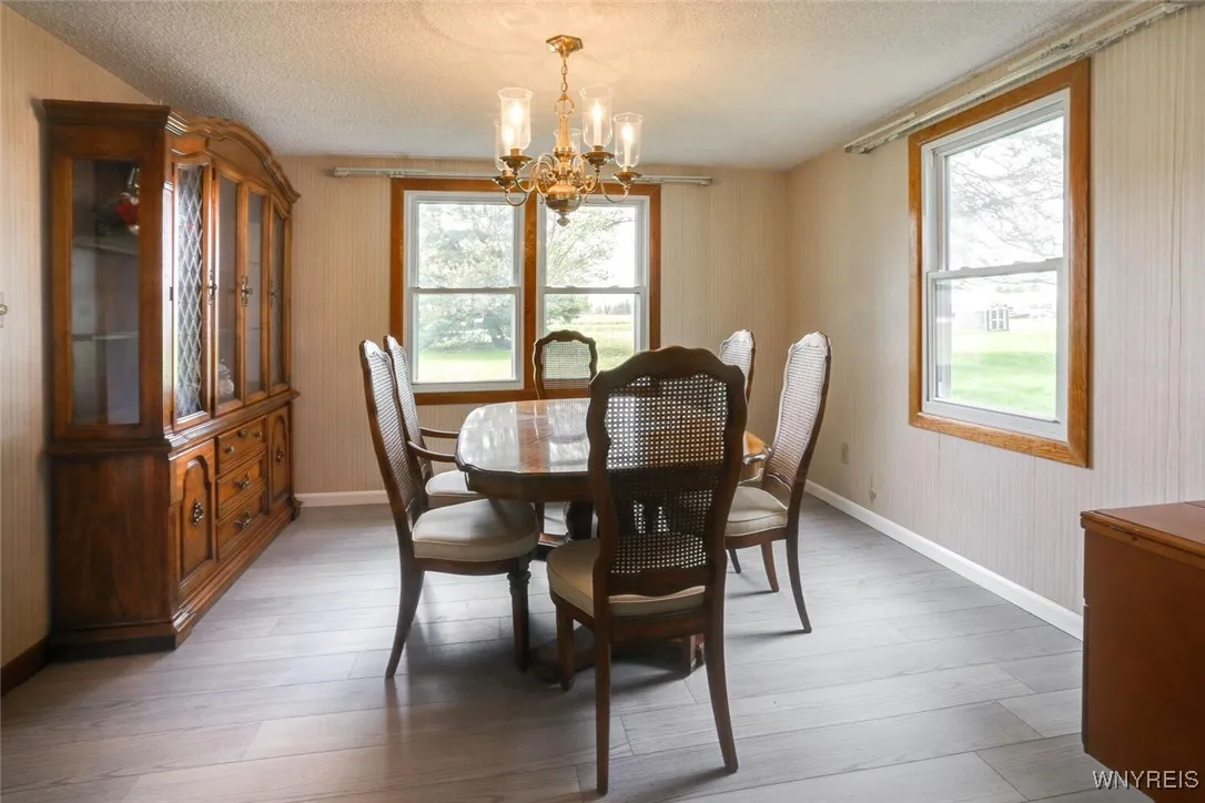 3631 Bonnie Lane, Hamburg, New York 14075, Hamburg, New York 14075, 3 Bedrooms Bedrooms, 10 Rooms Rooms,2 BathroomsBathrooms,Residential,Closed,3631 Bonnie Lane, Hamburg, New York 14075,0,B1606382