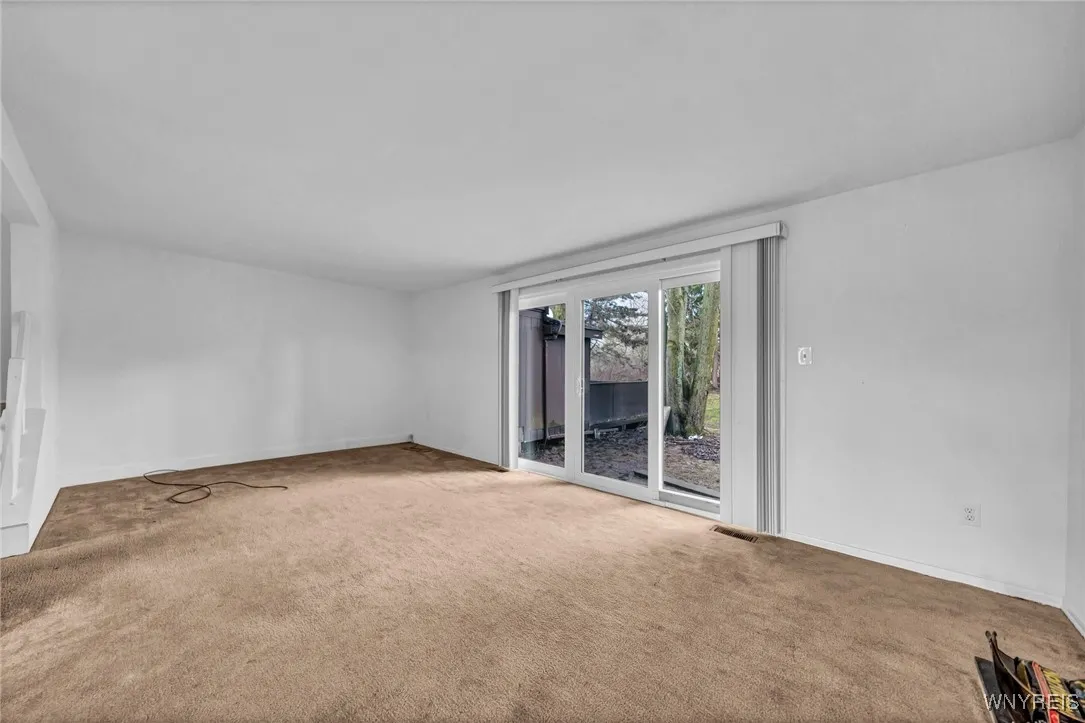 8 Robin Road, Amherst, New York 14228, Amherst, New York 14228, 3 Bedrooms Bedrooms, 8 Rooms Rooms,1 BathroomBathrooms,Residential,Closed,8 Robin Road, Amherst, New York 14228,0,B1593021